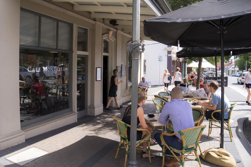 Twofourtwo Boutique Apartments Launceston Exterior foto